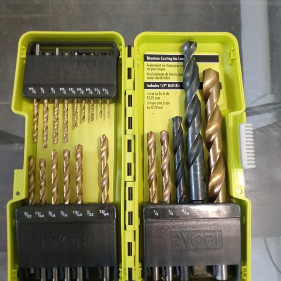Ryobi drill bit set - Picture 2 of 4